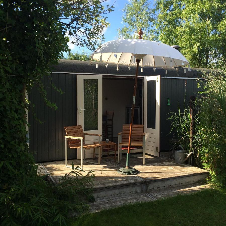 Gipsy Wagon Near Amsterdam And Beach Velserbroek Exterior foto